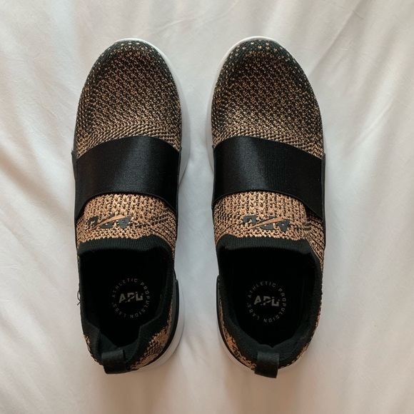 women's bliss water resistant shoe